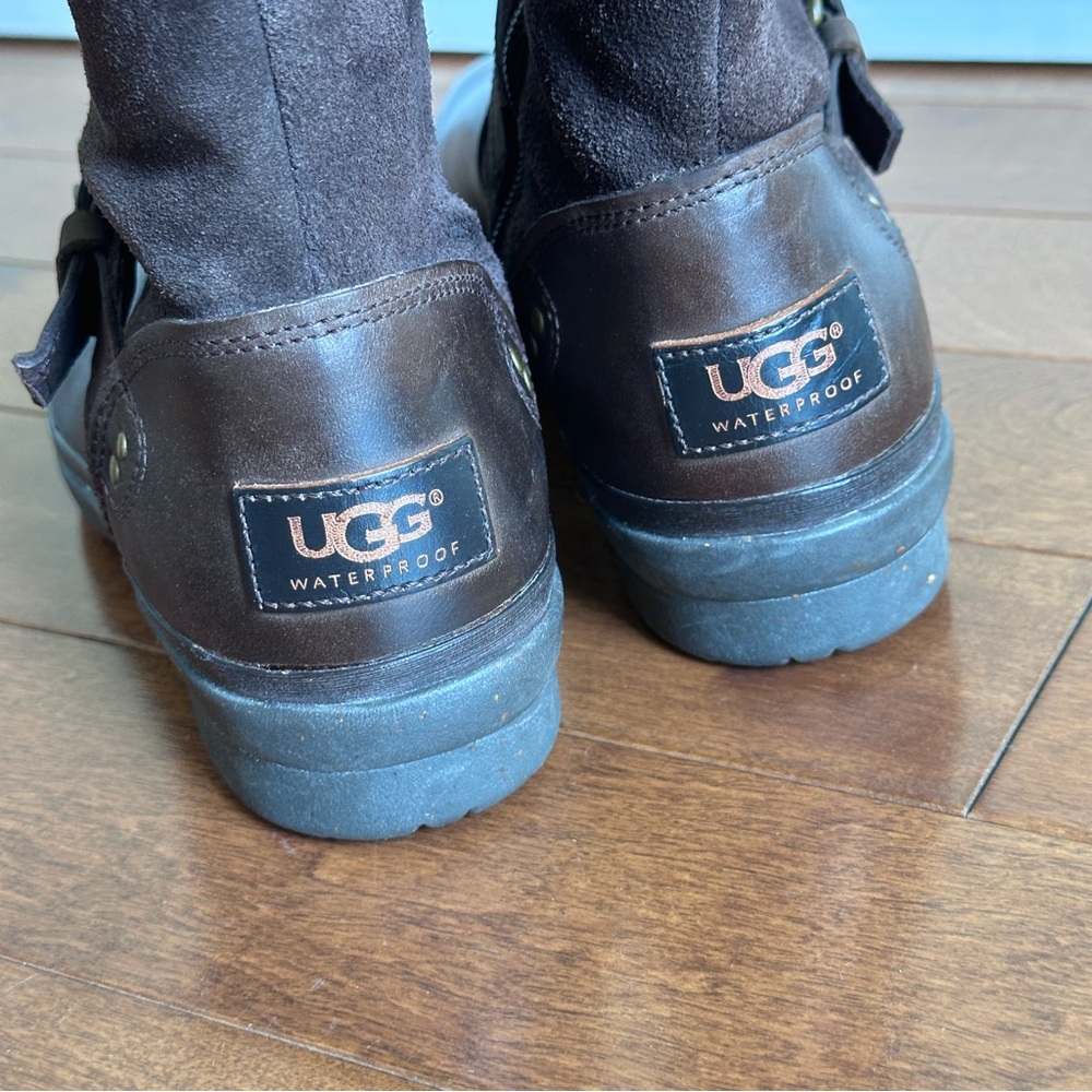 UGG Australia Dark Brown Boots with buckles, size 8.5 waterproof - Picture 13 of 16